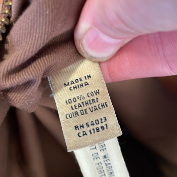 Banana Republic leather - Picture 10 of 13